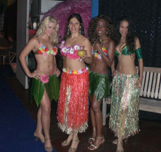 ontvangstacts tropische hosteses